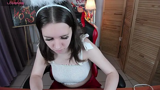 MollysMiawko's cam snapshot