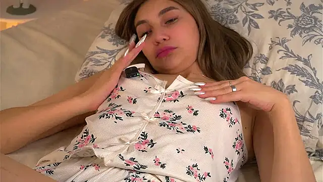 VernonGarcias's cam snapshot