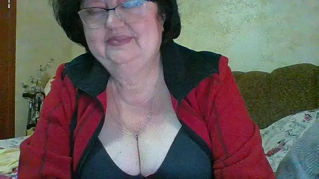 MilaSky5303's cam snapshot