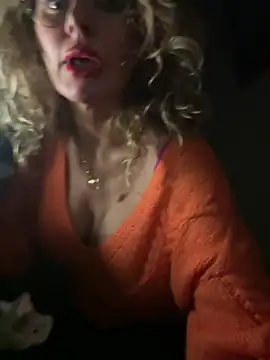 Tania201243's cam snapshot