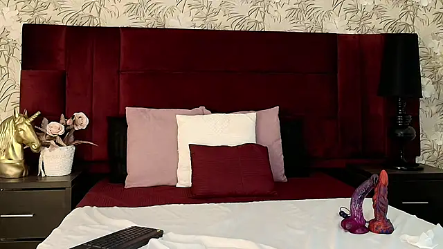 Lara_pons's cam snapshot