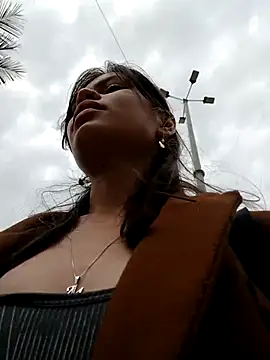 _Isabella-7's cam snapshot