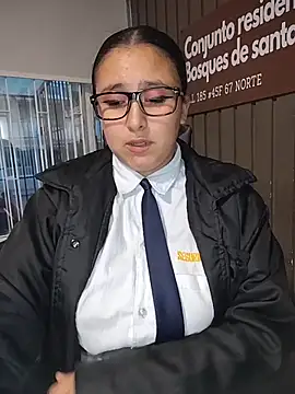 Cute_Penelope's cam snapshot