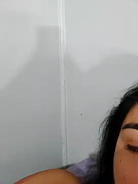 ladystichita's cam snapshot