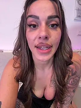 -Alisa's cam snapshot