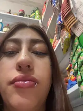 sophie_blue22's cam snapshot