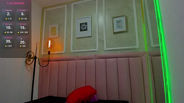 Luna_cocoa's cam snapshot