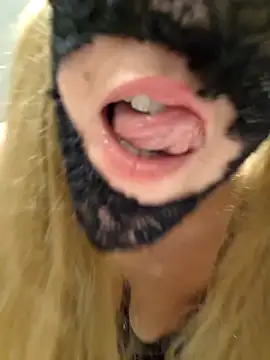 NaughtyCatgirl's cam snapshot