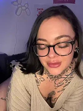 emmifly's cam snapshot