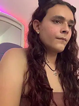 La-Gatiita-trans live sex cam