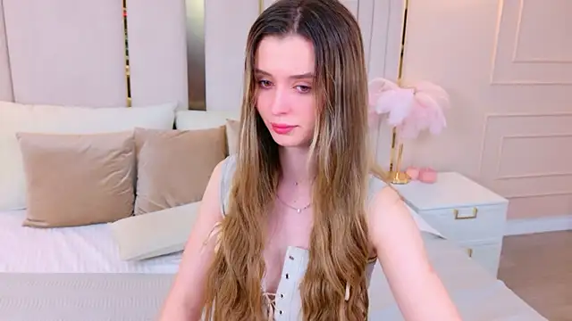 MarybethSnow's cam snapshot