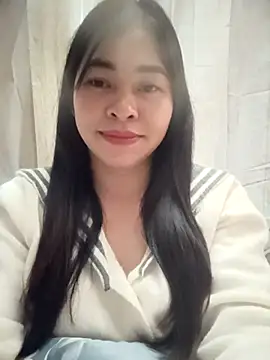 Caniroom_bia's cam snapshot