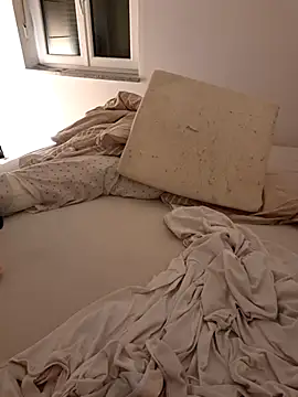 NaughtyCatgirl's cam snapshot