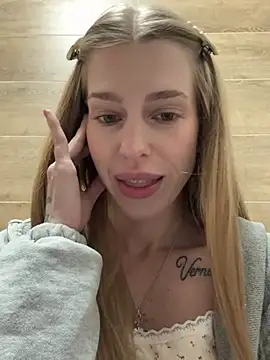 kira_mia's cam snapshot