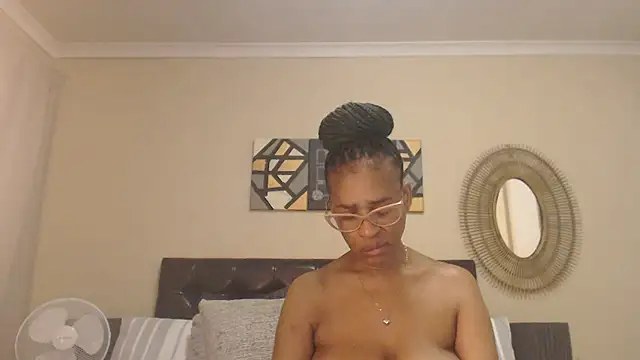 Creamyass22's cam snapshot