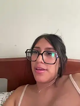 AleFantasy000001Peru's cam snapshot