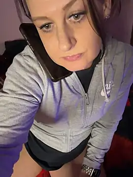 Milfshortcakes's cam snapshot