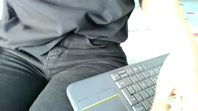 maybelline69's cam snapshot