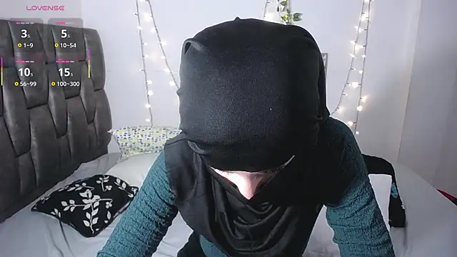 __Nahia's cam snapshot