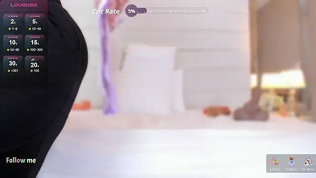 Charlotte93_'s cam snapshot