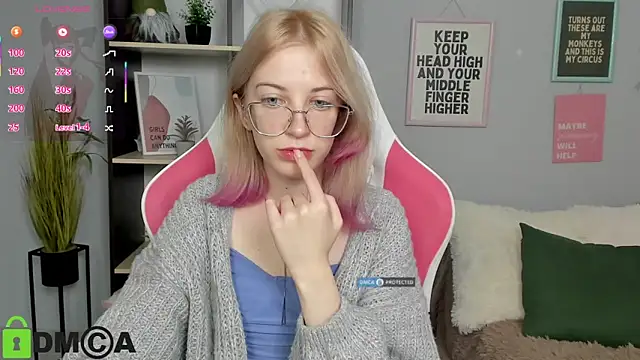 InfernoMia's cam snapshot