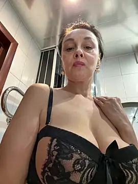 HotyEmily's cam snapshot