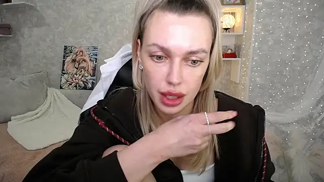 NickyAdamidi's cam snapshot