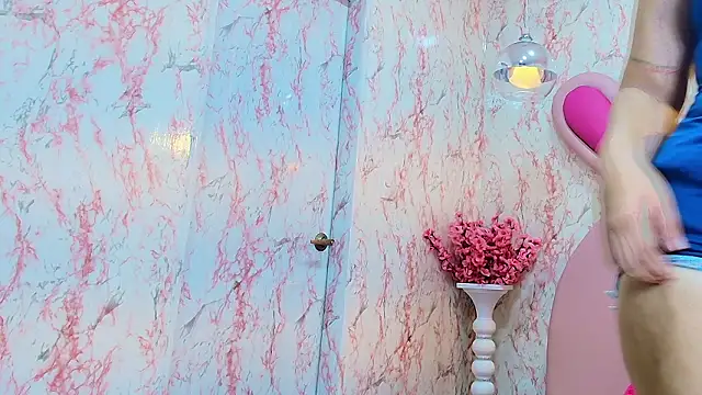 scarlett_montoya's cam snapshot