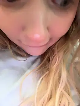 -teenytiny-'s cam snapshot