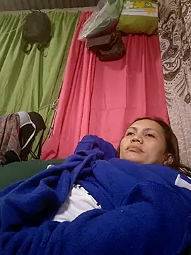 prettymomma24xx's cam snapshot