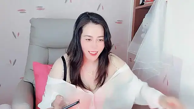 Eve5215 live sex cam