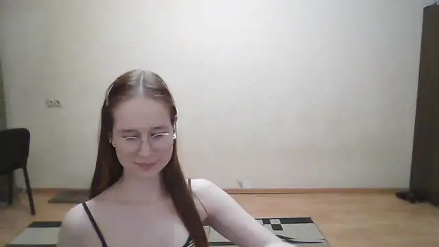 MaxineSouthall's cam snapshot