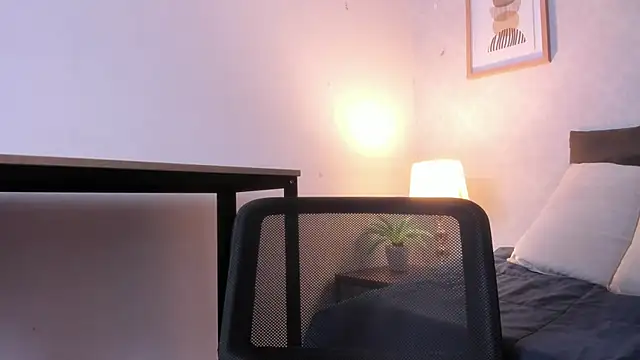 Caroline_dh's cam snapshot