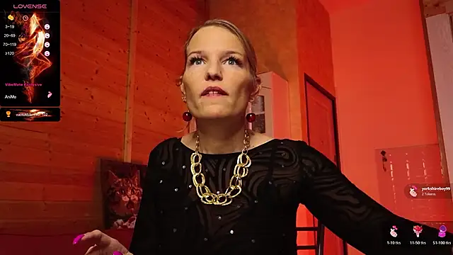 Lady_Shine's cam snapshot