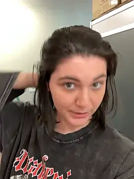 Kora_Kat's cam snapshot