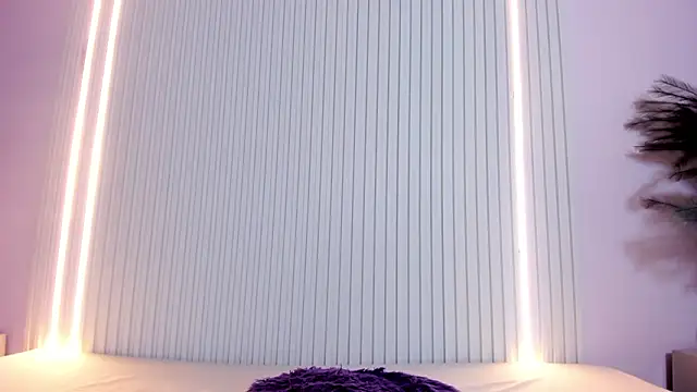 Izelevans's cam snapshot