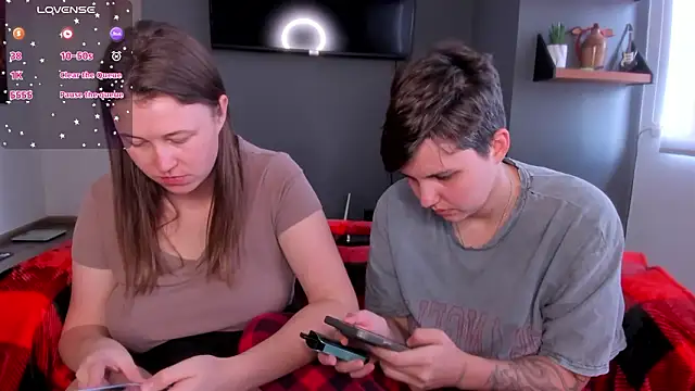 Tenderly_Couple live sex cam