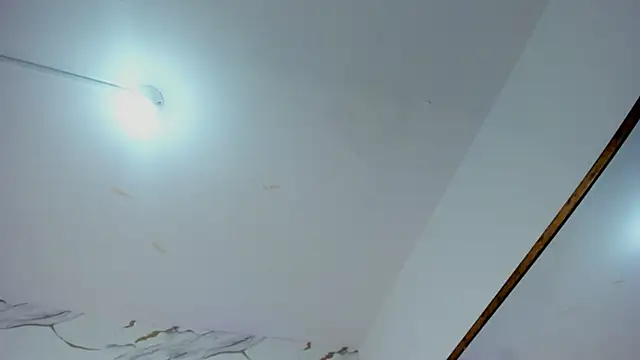 _Emma_whiitee_ live sex cam