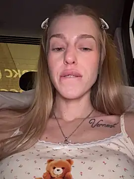 kira_mia's cam snapshot