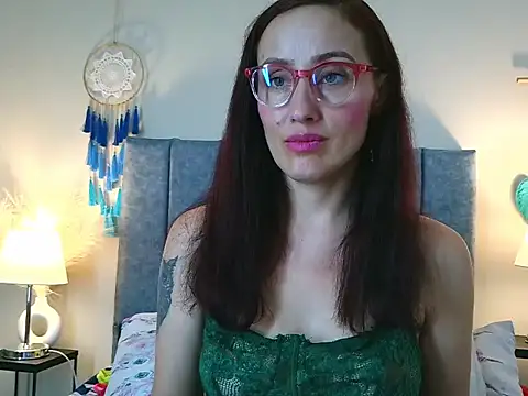 IberianMoonMK's cam snapshot