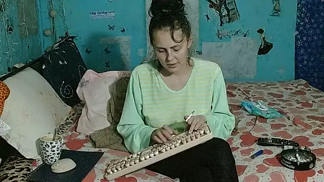 brighteyes77's cam snapshot