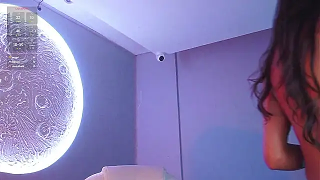 liila_music's cam snapshot