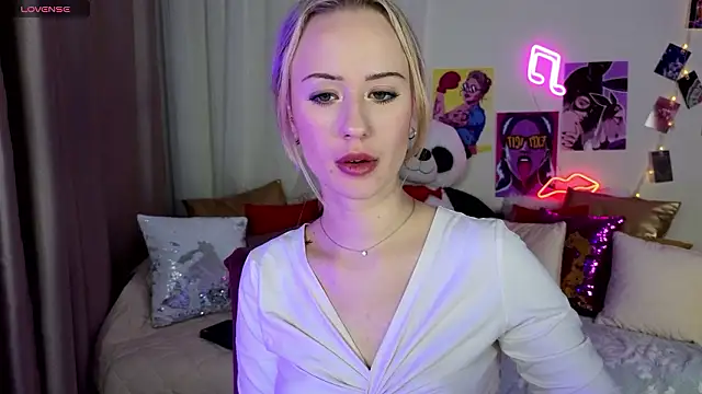 SashaBrooks's cam snapshot