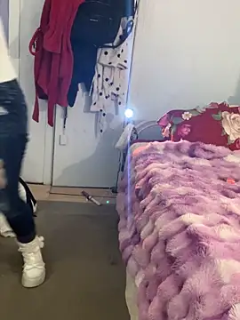 DominiqueX0 live sex cam