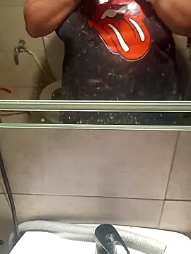 WarmingDisaster's cam snapshot