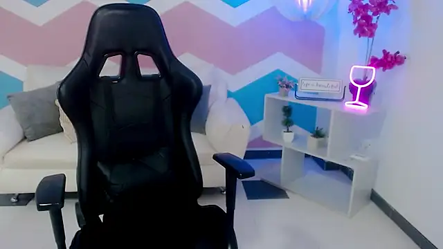 zahira1 live sex cam