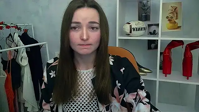 _Barbie_Kiss_ live sex cam