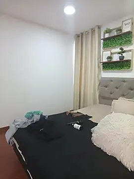 sasi_luna live sex cam