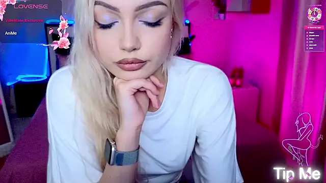 LinaLirian's cam snapshot