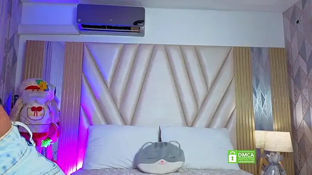 Miia_harper_'s cam snapshot